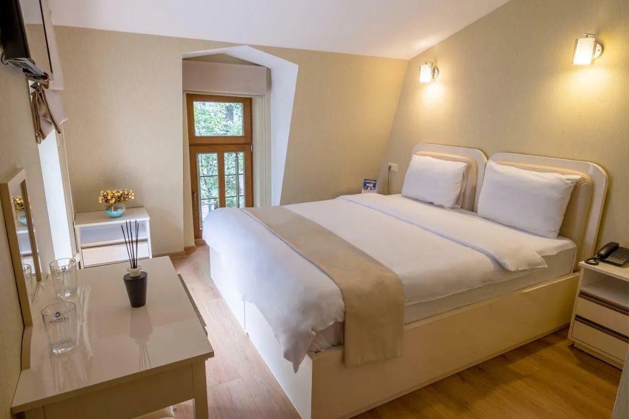 ***  Sama Grand Hotel Luna Tbilisi Georgia